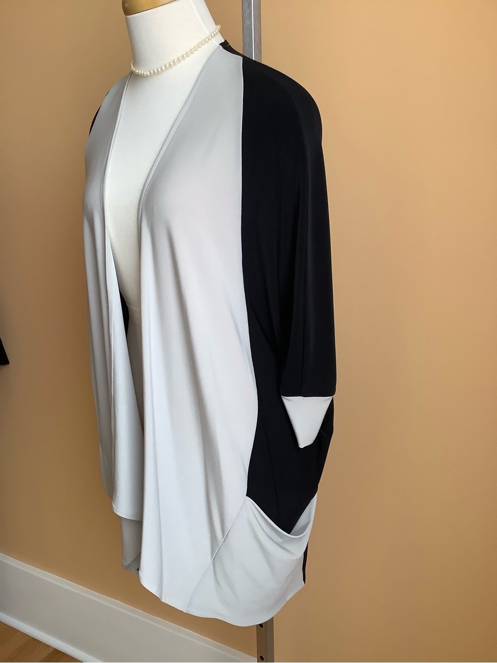 SYMPLI Matrix Cardigan Sweater Oatmeal Beige Tan Black Size 12 - Picture 3 of 14
